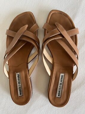 MANOLO BLAHNIK  SANDALS